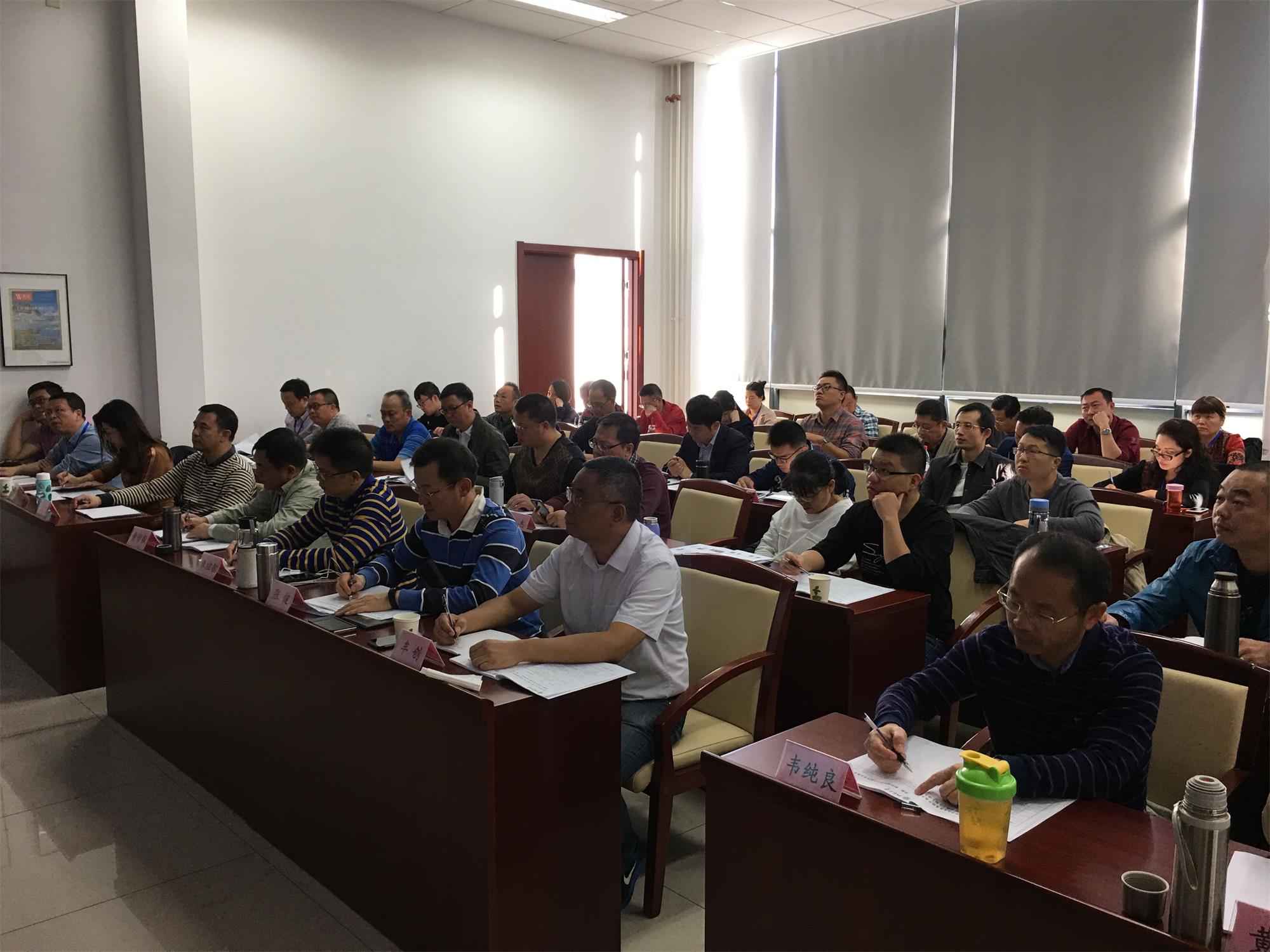 学员学习.jpg 学员学习.jpg