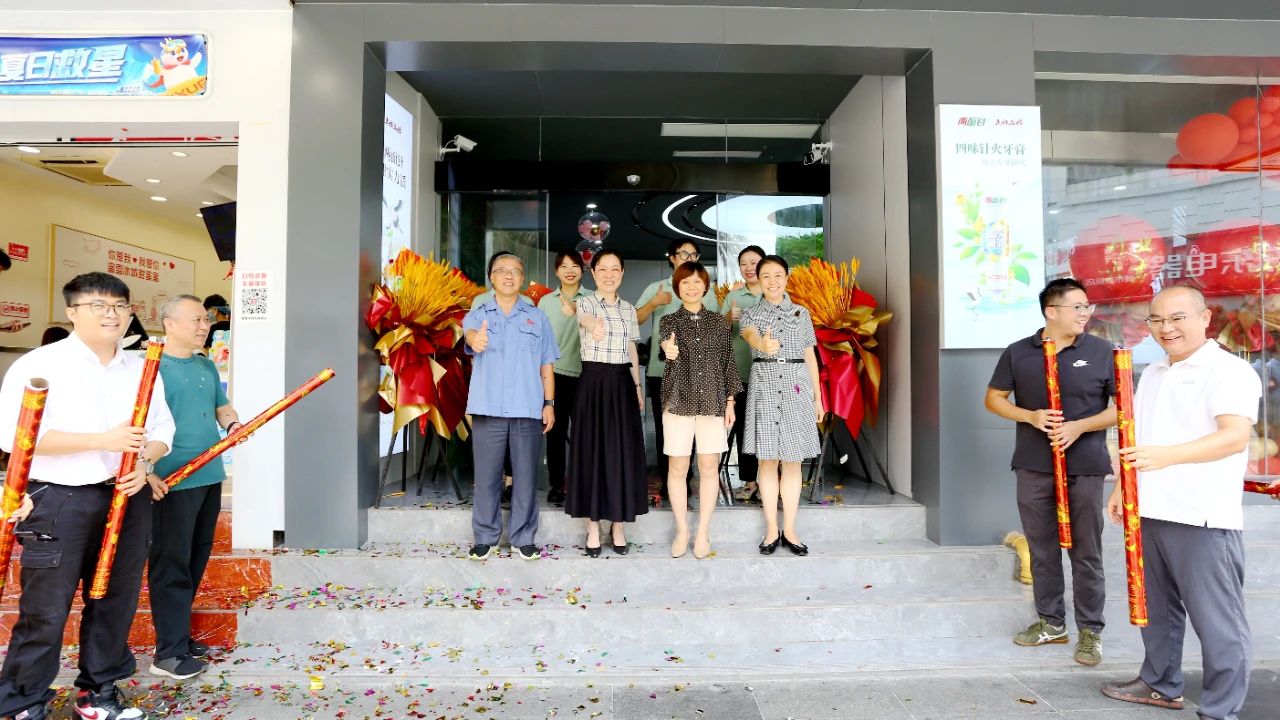 c14ad140786c76666040f6bb9bc52629.jpg c14ad140786c76666040f6bb9bc52629.jpg