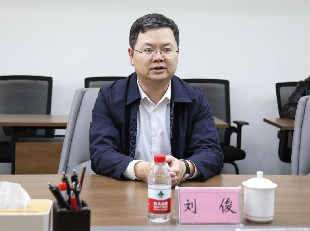 86611032ee6dc155e94679a83466dd83.jpg 86611032ee6dc155e94679a83466dd83.jpg