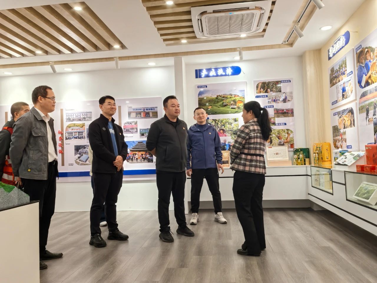 cd4a2a6f14a3625bac80b9fcf3806e42.jpg cd4a2a6f14a3625bac80b9fcf3806e42.jpg